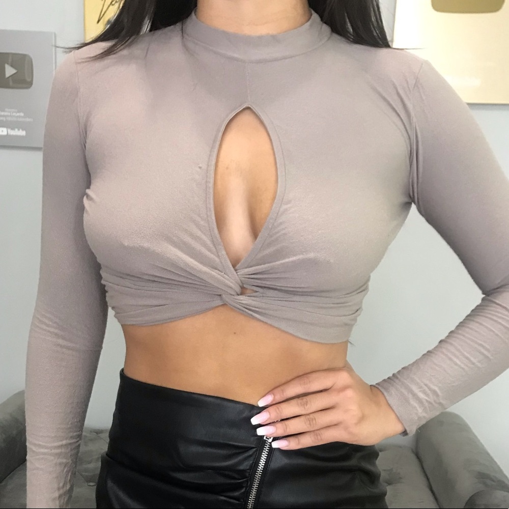 Crop top